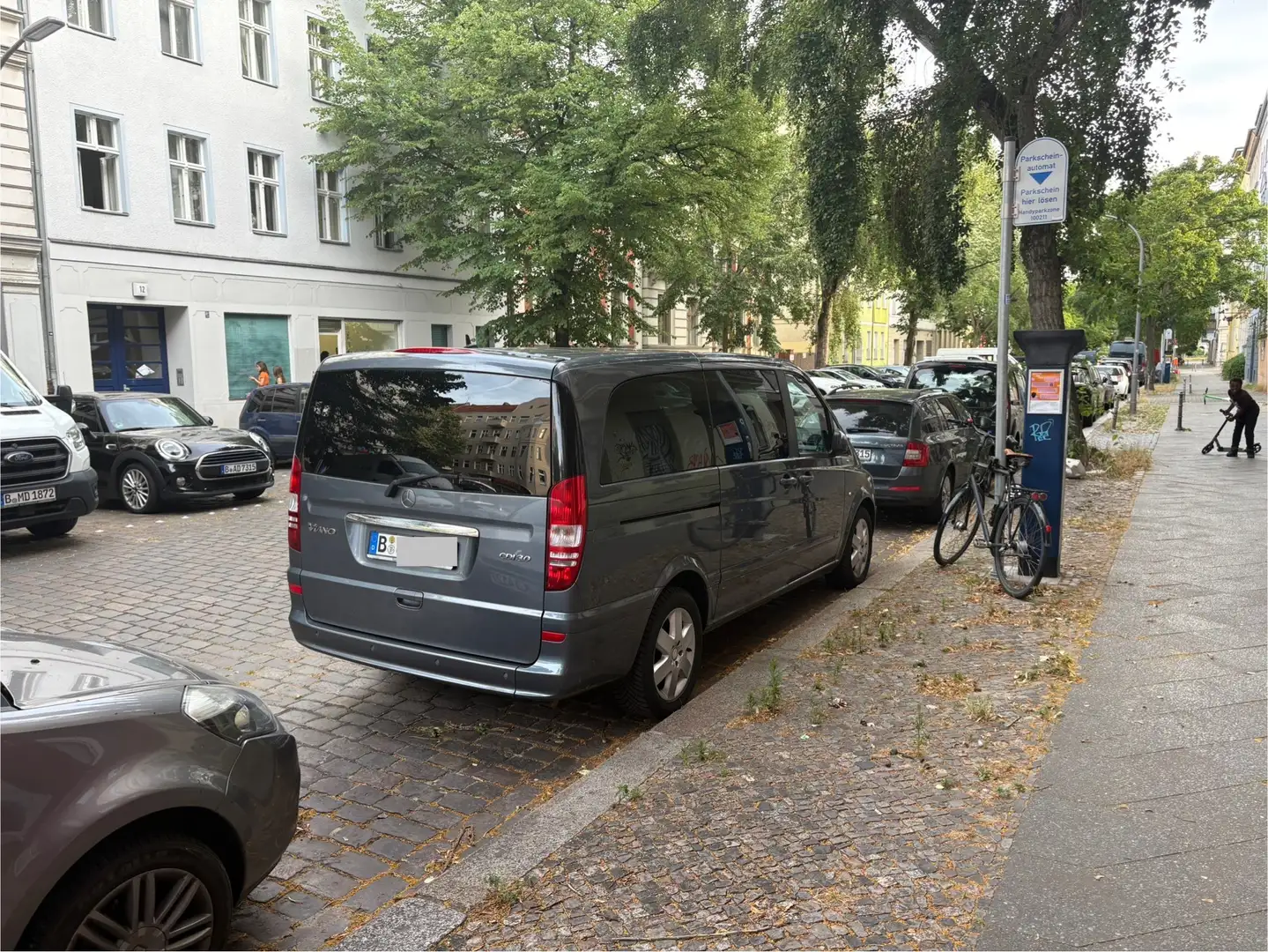 Mercedes-Benz Viano 3.0 CDI DPF lang Automatik Ambiente Grau - 2