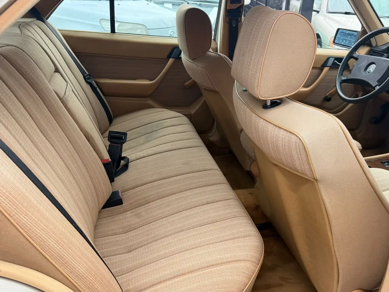 Mercedes-Benz 500 200-500 (W124) 230E Automaat Schuifdak Belastingvr, foto 5