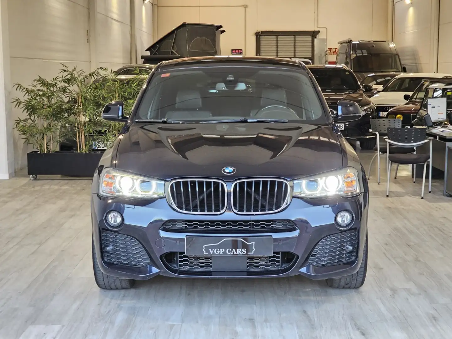 BMW X4 xDrive 20dA Noir - 2