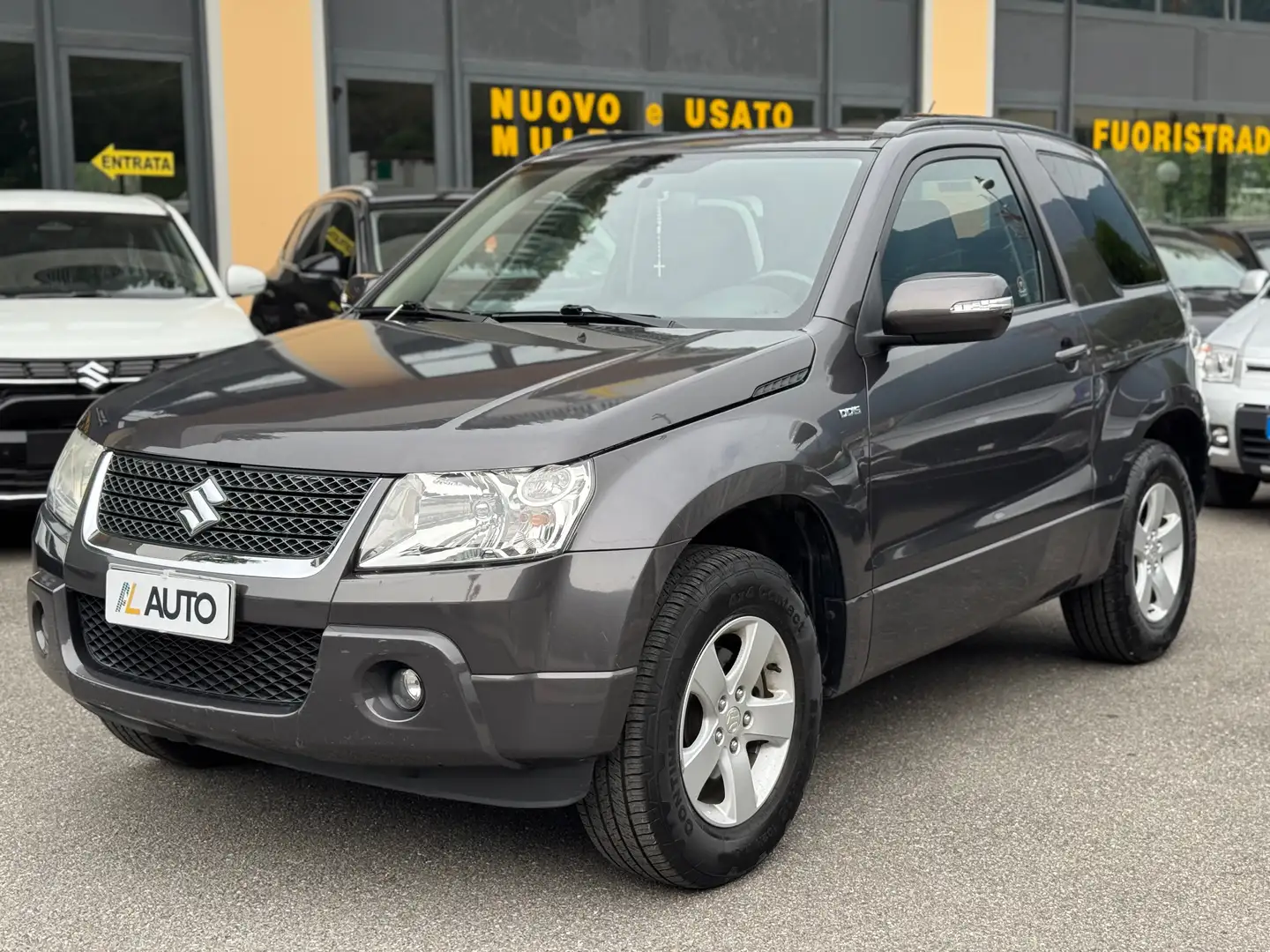 Suzuki Grand Vitara Grand Vitara II 3p 1.9 ddis Gris - 1