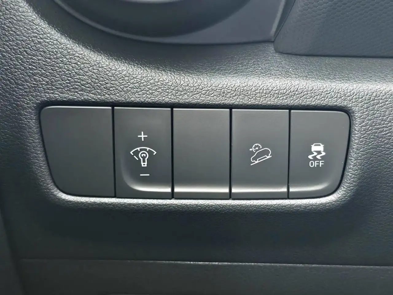 Hyundai KONA photo Hyundai KONA