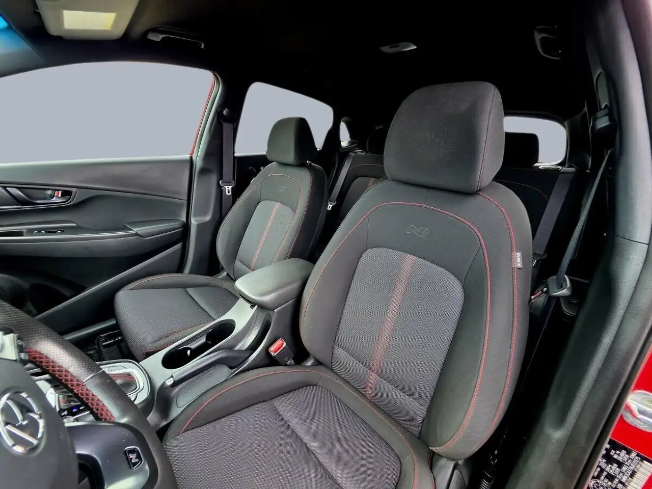 Hyundai KONA photo Hyundai KONA