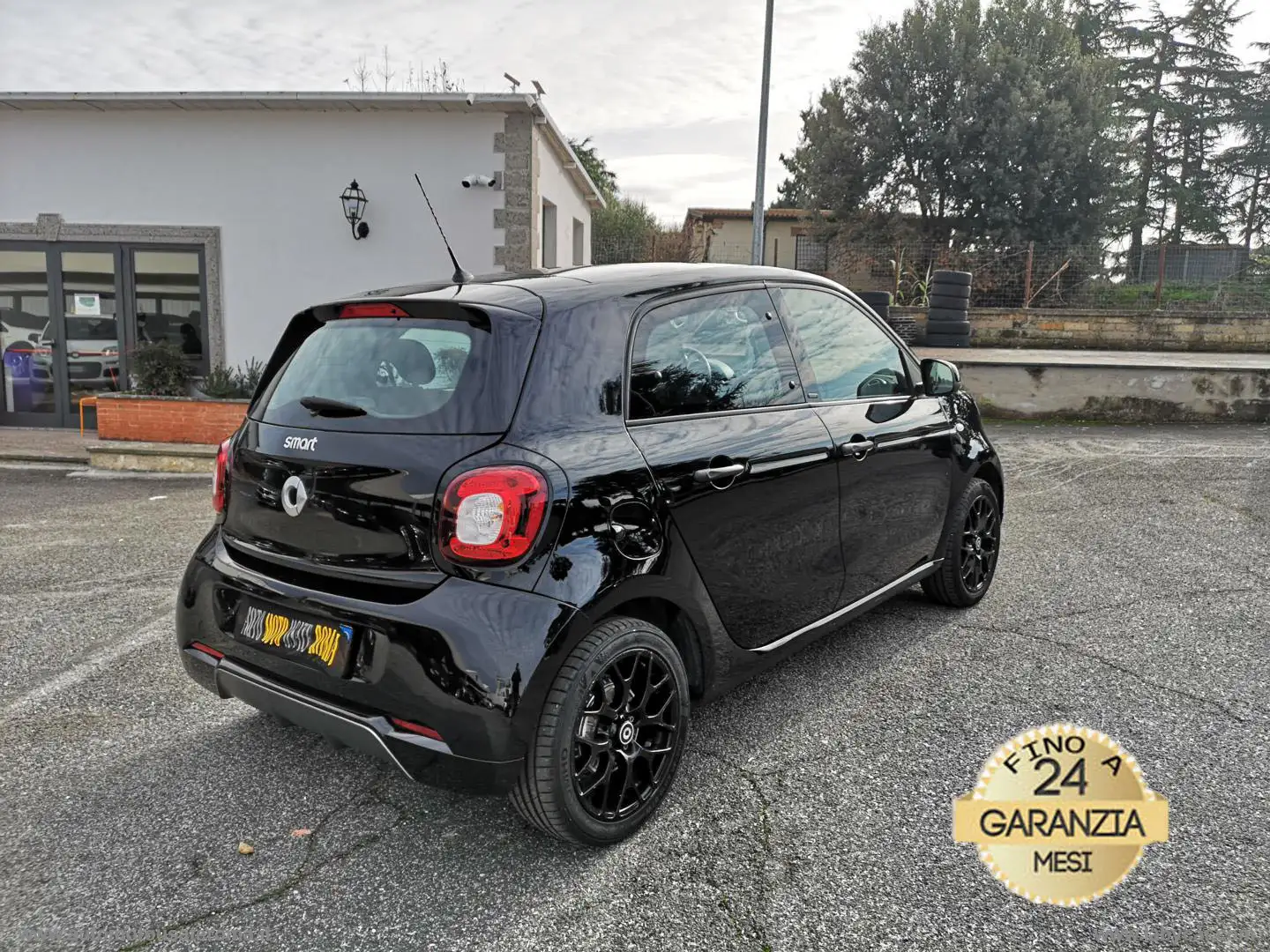 smart forFour 90 0.9 Turbo Passion PROMO WEB Schwarz - 2