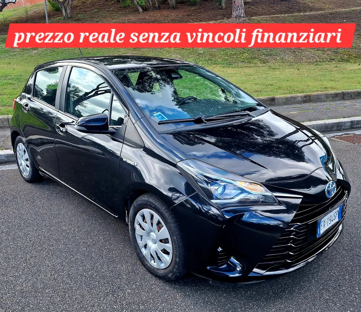 Toyota Yaris Yaris 1.5h PREZZO REALE SENZA VINCOLI FINANZIARI Nero - 1