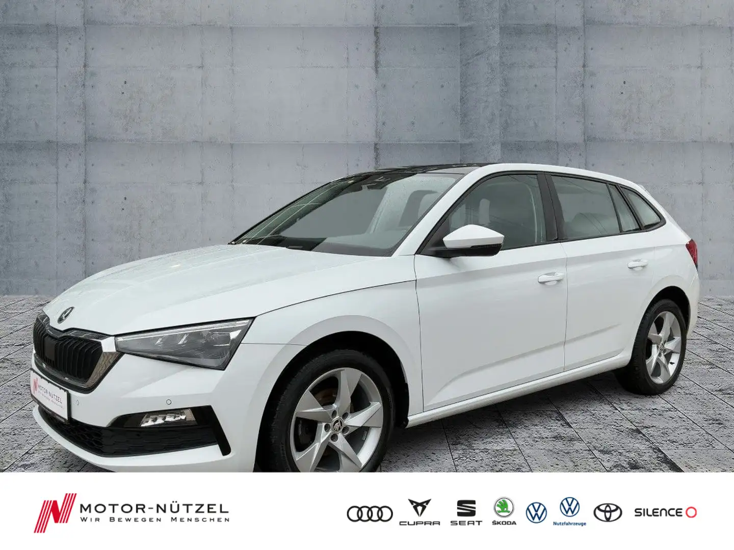 Skoda Scala 1.5 TSI STYLE LEDER+LED+PANO+SHZ+PDC+LM17" Weiß - 1