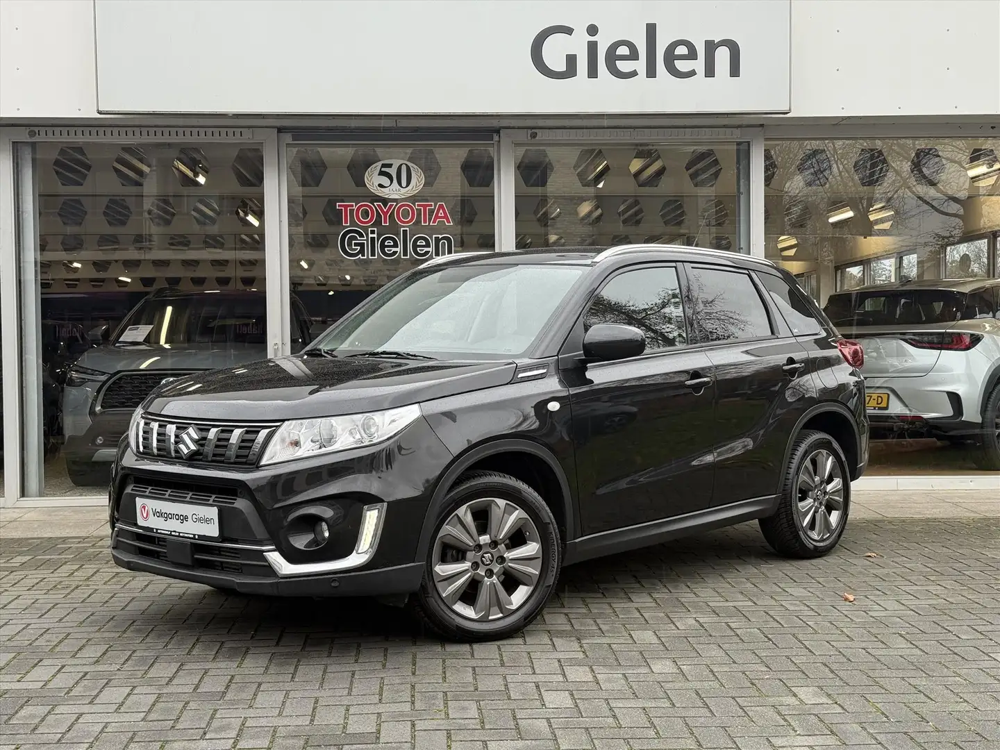 Suzuki Vitara 1.0 Boosterjet Select | Parkeersensoren, Stoelverw Noir - 1