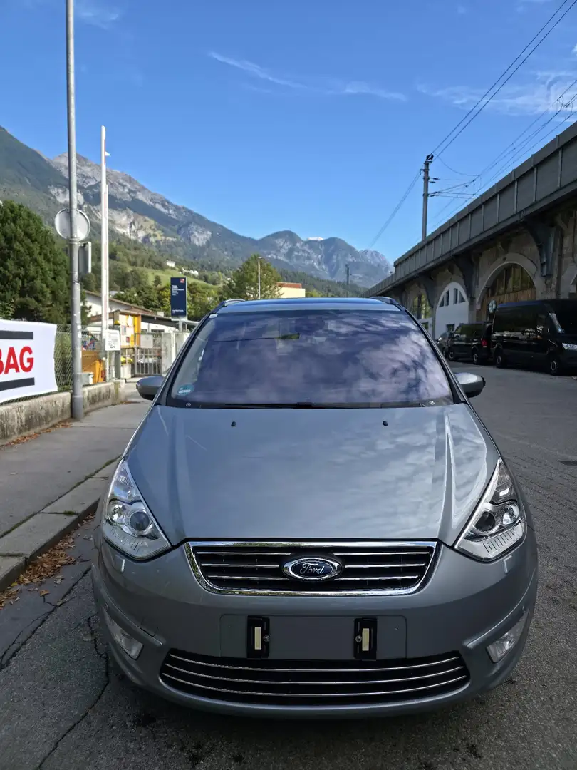 Ford Galaxy Galaxy Titanium 2,2 TDCi DPF Aut. Titanium Silber - 1