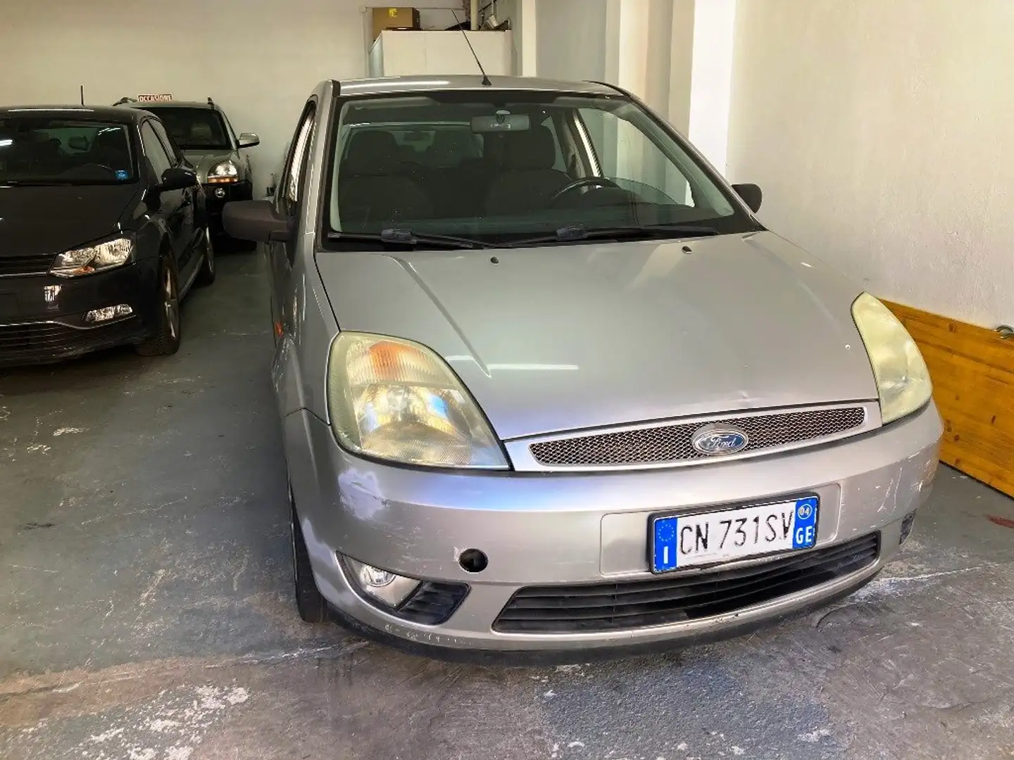 Ford Fiesta Fiesta 3p 1.2 75 cv 16v Ghia Zilver - 1