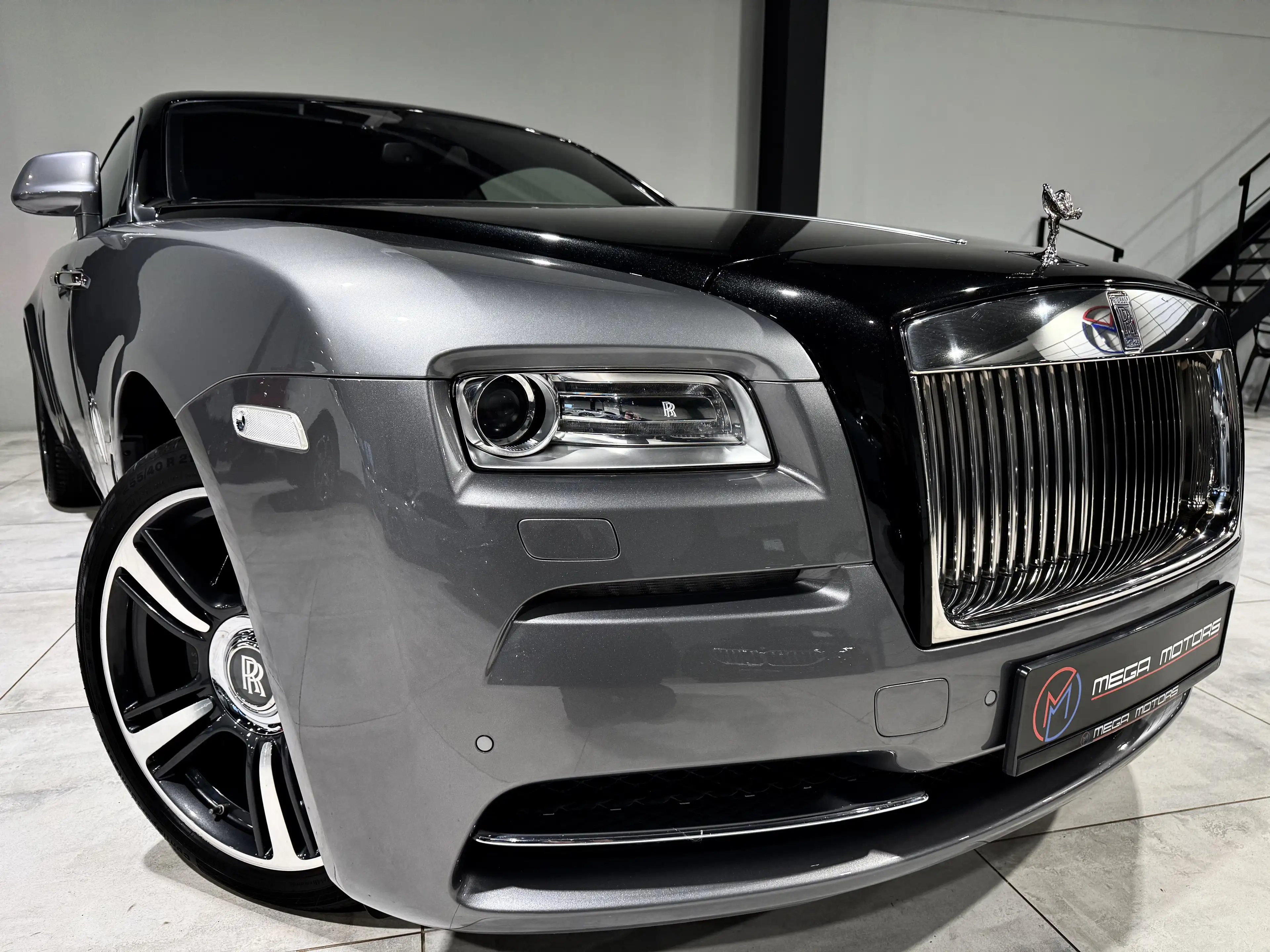 Rolls-Royce Wraith V12 632CV "iNSPiRED BY FILM" DiSTRO NAVi BT JA21"+