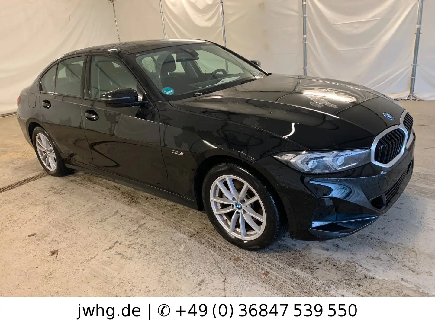 BMW 320 e Lim Facelift Widescreen Driving Ass DAB Schwarz - 2