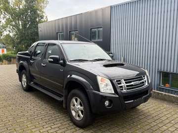 D-Max 3.0 Turbo Di 4WD LS