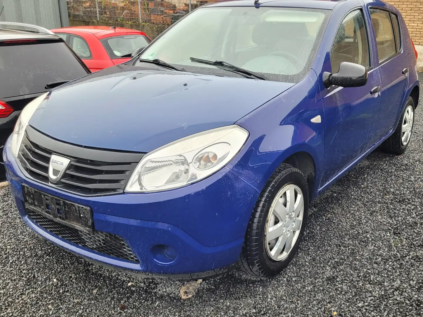 Dacia Sandero Basis Blau - 1