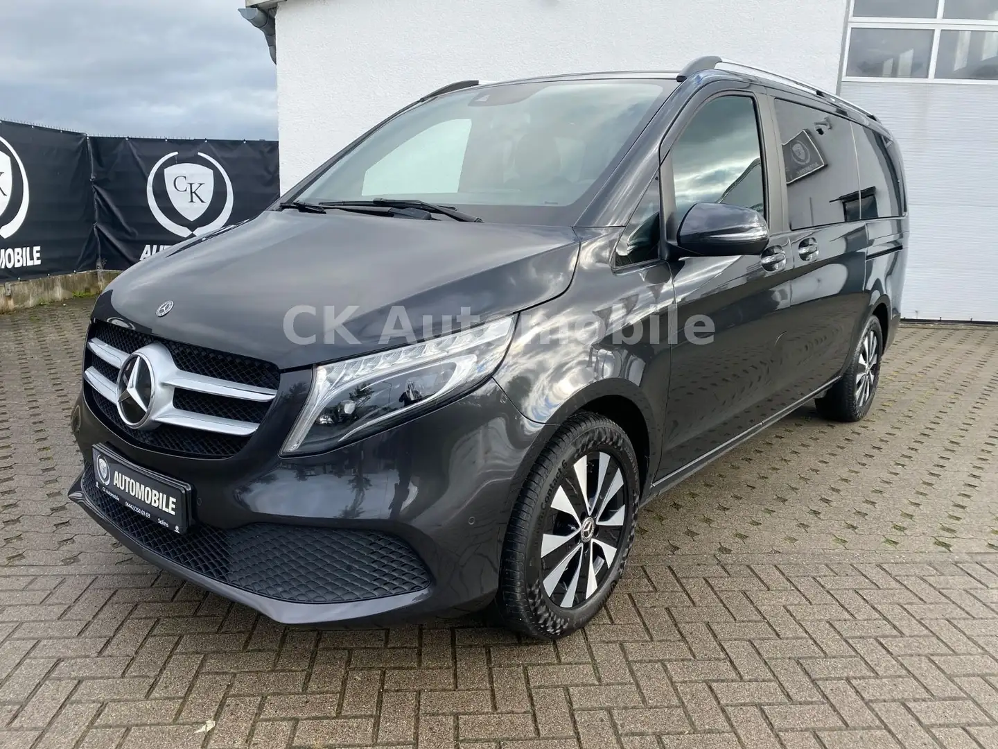 Mercedes-Benz V 300 d EDITION 4MATIC lang/7Sitze/Navi/Kam./LED Gris - 1