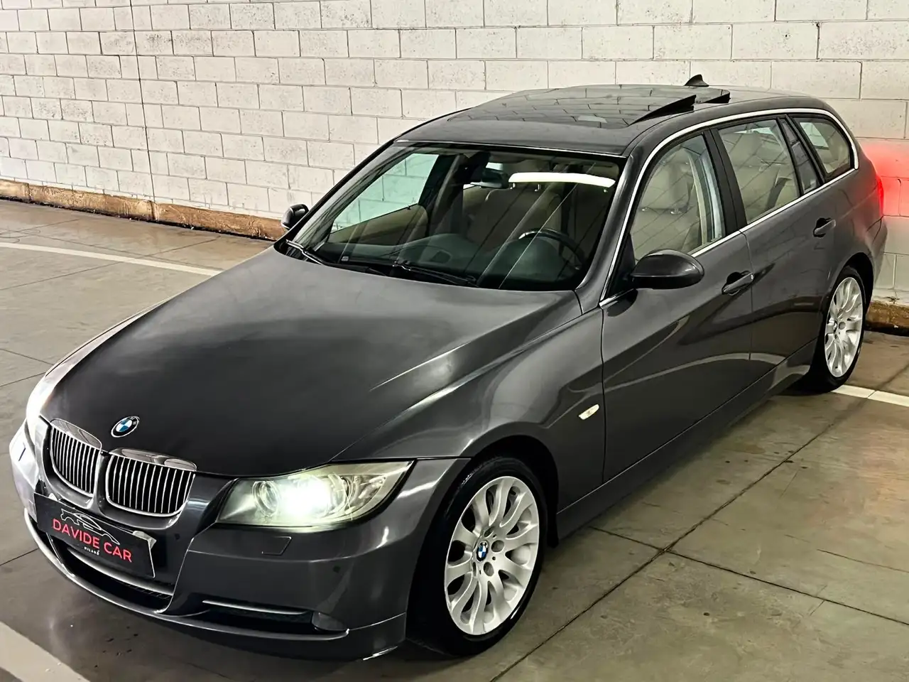 BMW 330