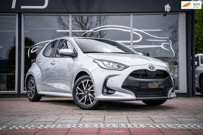Toyota Yaris 1.5 Hybrid Dynamic|DAB|Camera|Cruise|16'' LMV|PDC|
