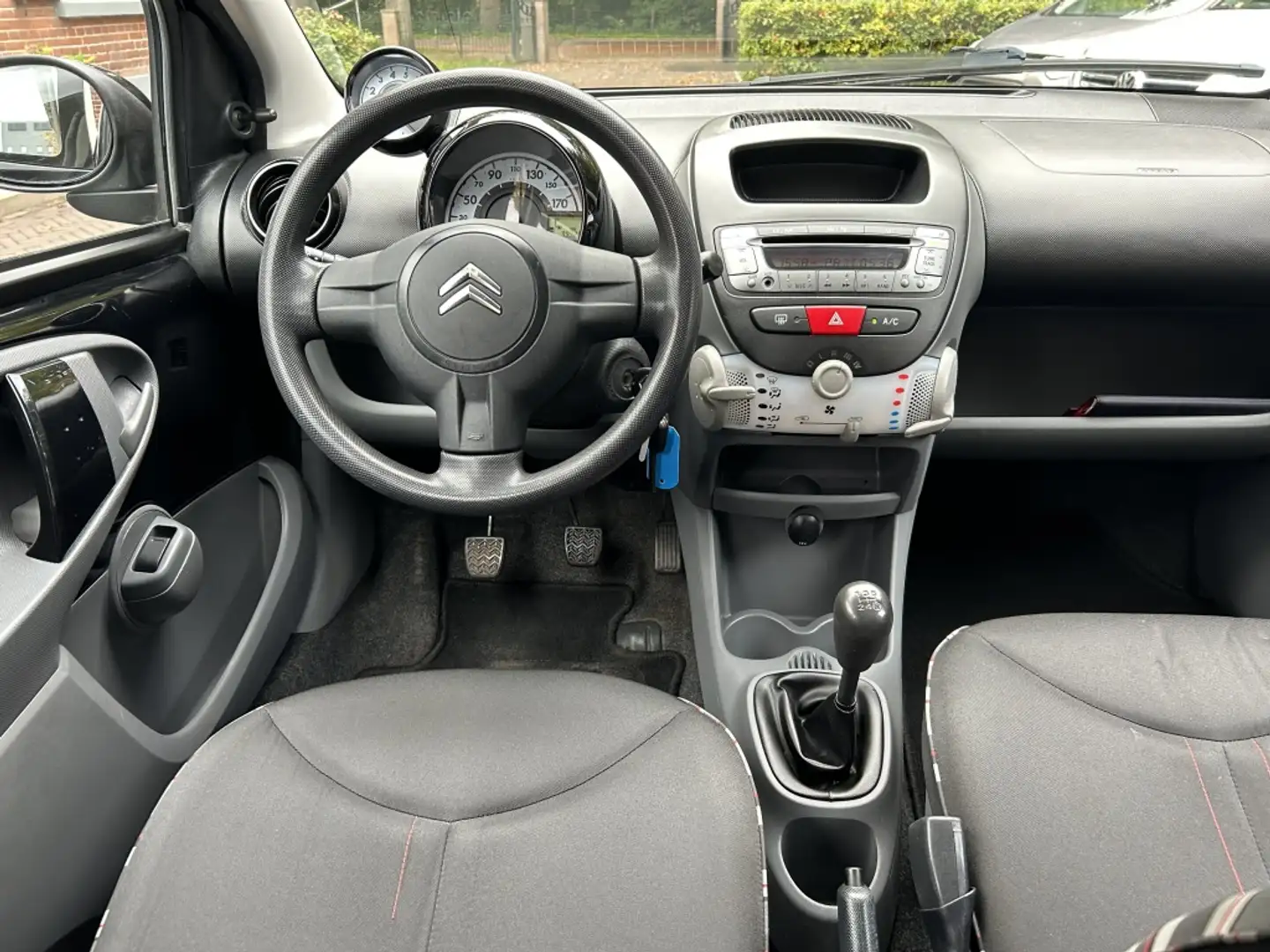 Citroen C1 1.0-12V 5-drs. Airco, Slechts 99 dkm! NL-auto! Noir - 2