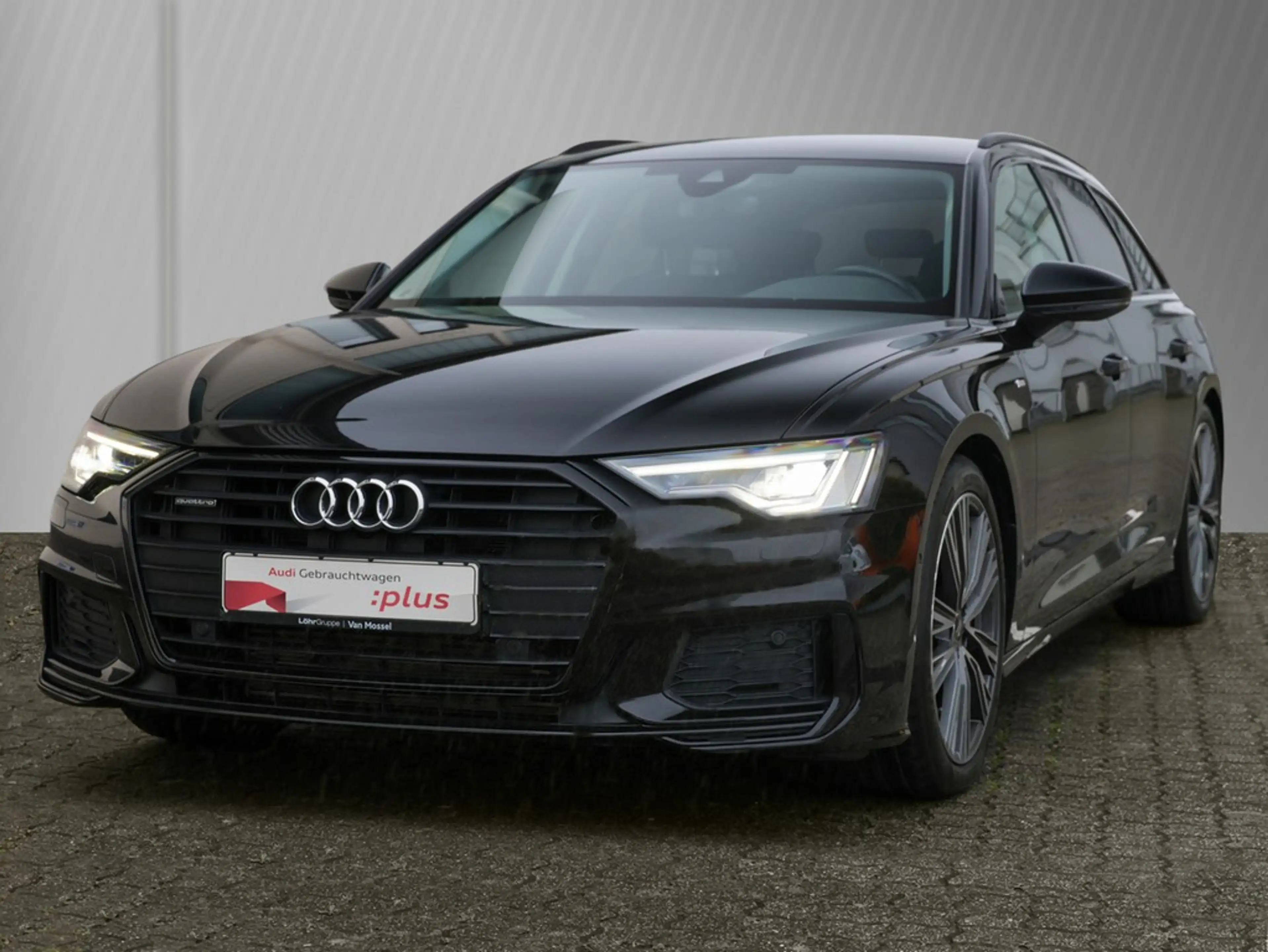 Audi A6 Avant 55 TFSI e S line quattro S tronic — photo 2