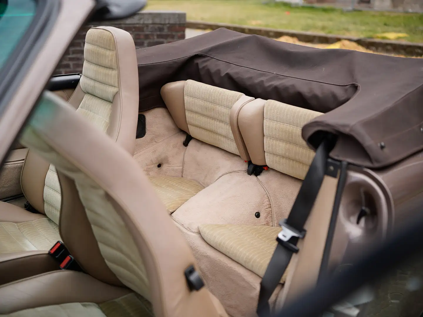Porsche 911 3.2 Cabrio 231pk / 1 eigenaar / Prachtstaat Bronze - 2