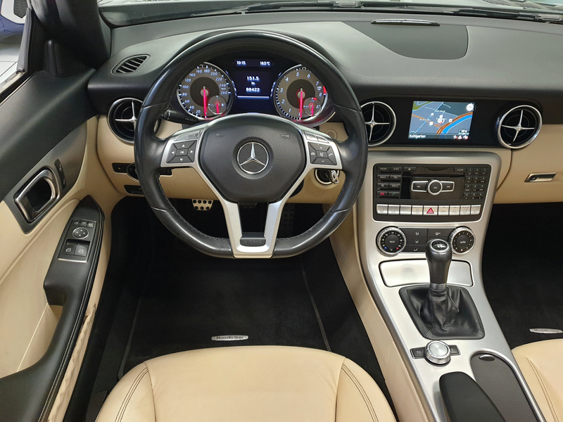 Mercedes-Benz SLK 200 SLK 200 LEDER NAVI AIRSCARF TEMPOMAT SHZ PDC — photo 10
