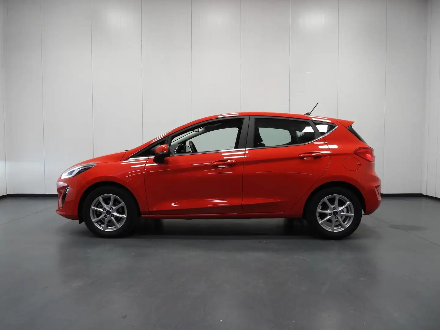 Ford Fiesta 1.0 EcoBoost Titanium NAVI-APP/CLIMA/LED/PDC/15"LM Rot - 2
