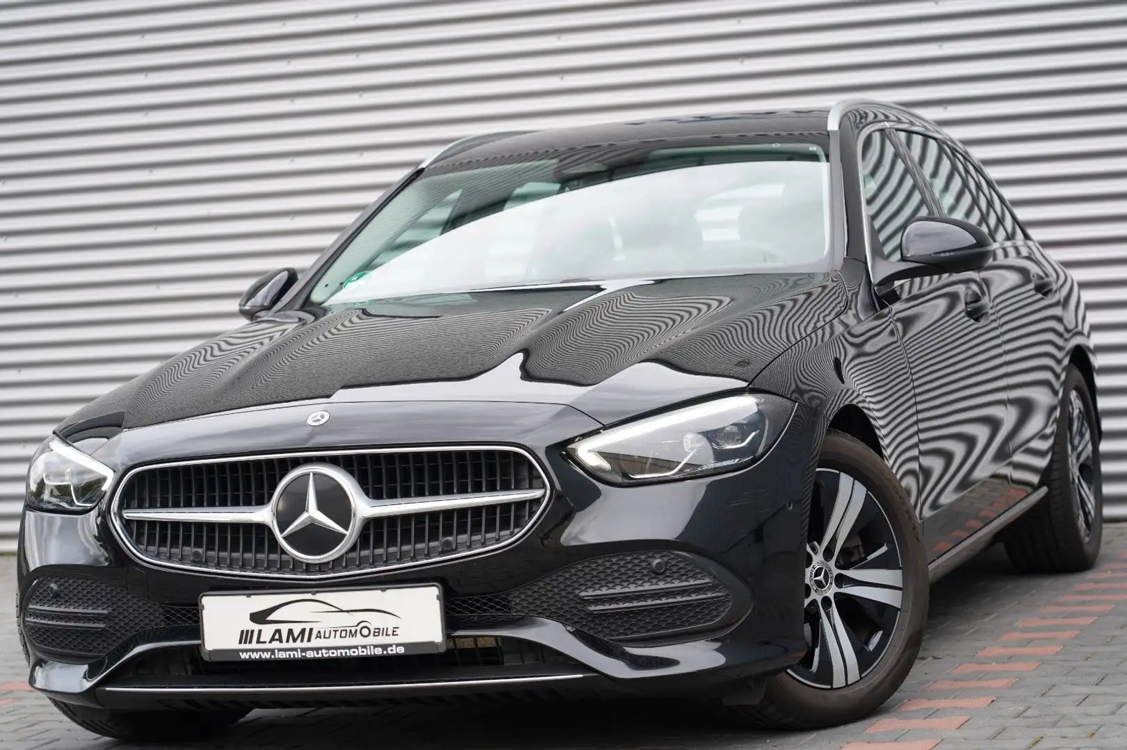 Mercedes-Benz C 200 C200d T 9G Avantgarde ACC LED KAMERA MBUX Noir - 1