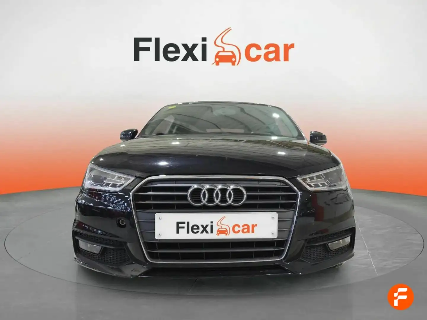 Audi A1 1.6TDI Design Schwarz - 2