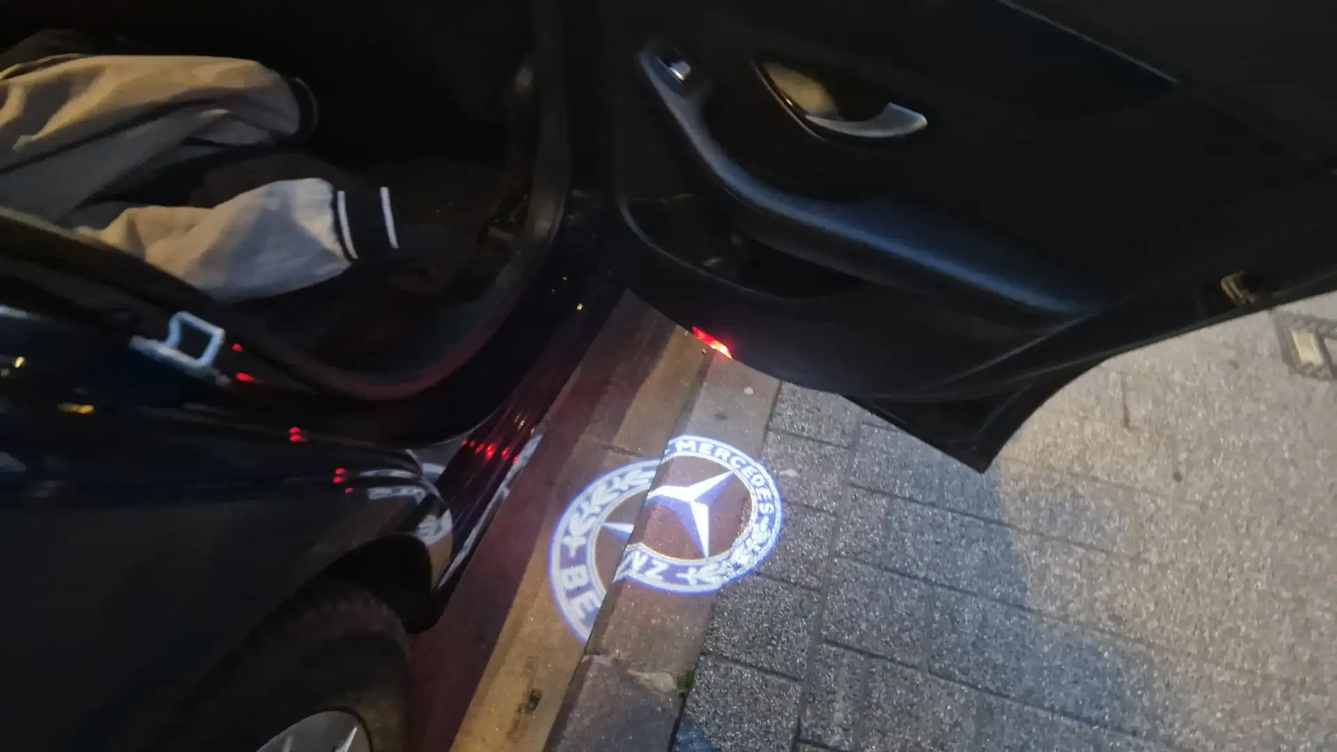 Mercedes-Benz C 200 CDI BE Start/Stop  BLEUTEC - 2