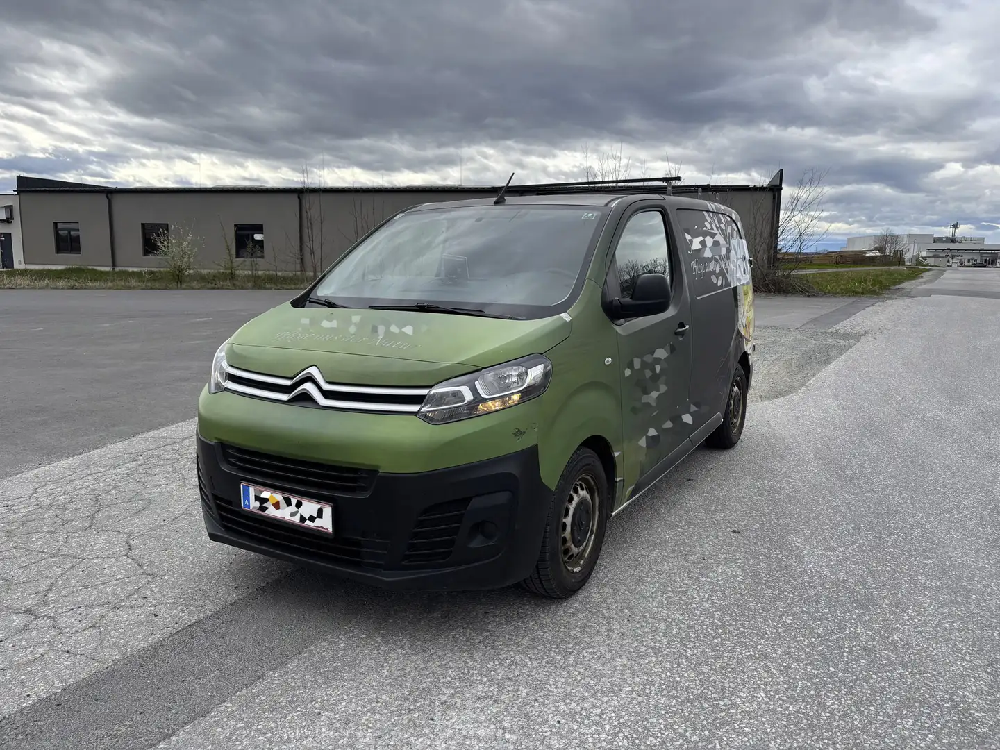 Citroen Jumpy Jumpy 1,6 BlueHDi 95 XS Komfort Komfort Weiß - 1