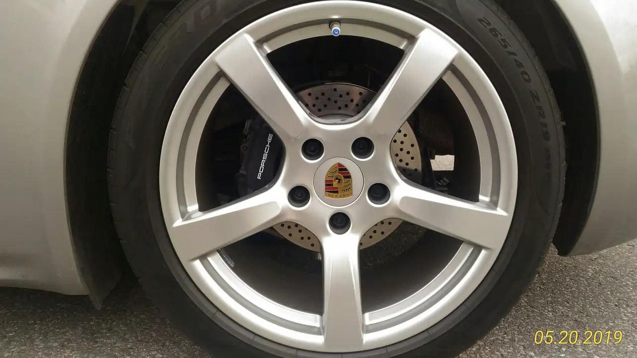 Porsche 718 Cayman снимка Porsche 718 Cayman