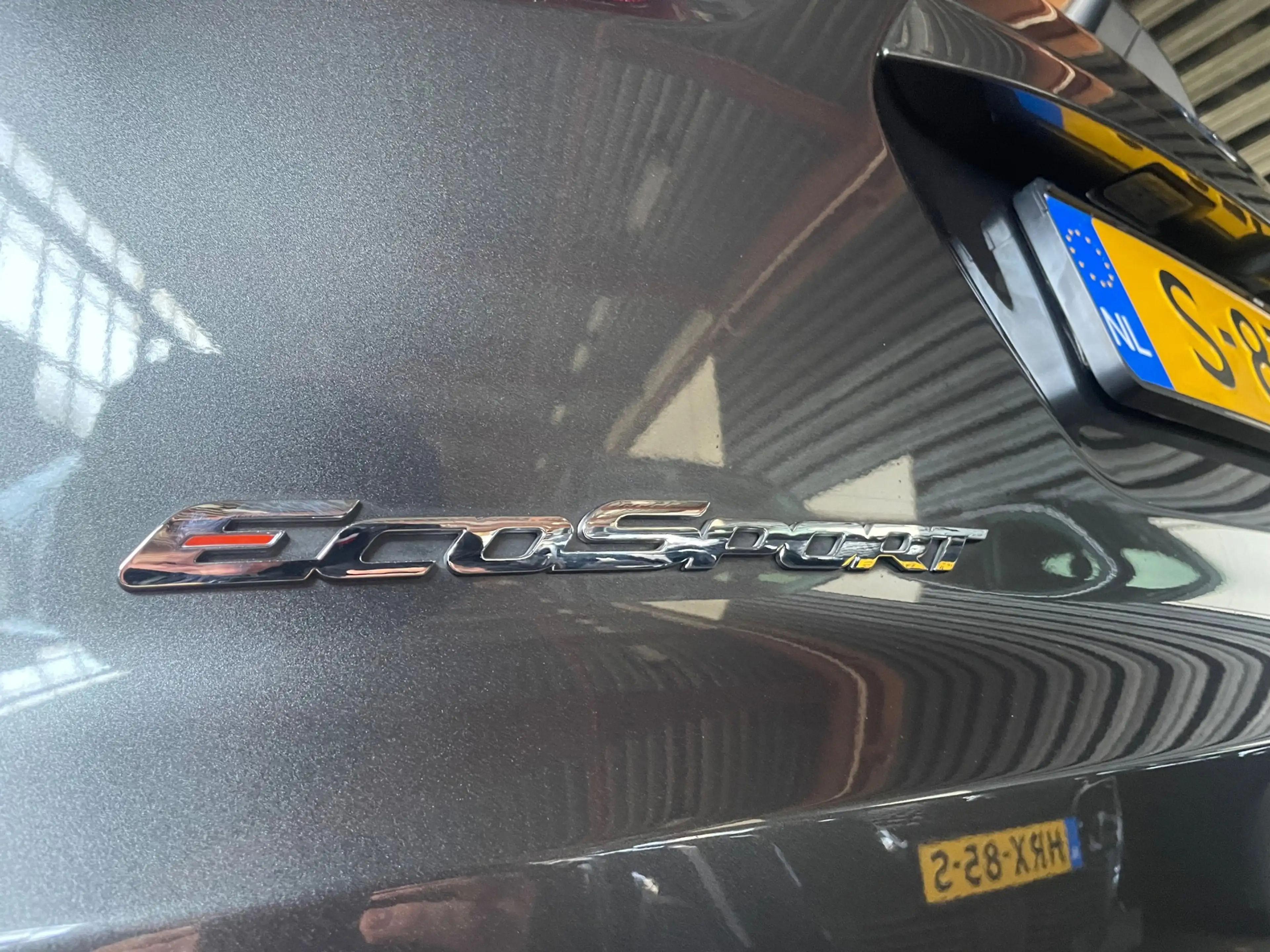 Ford EcoSport 1.0 ST-Line PANO WINTERPACK CARPLAY CLIMA CAMERA — photo 34