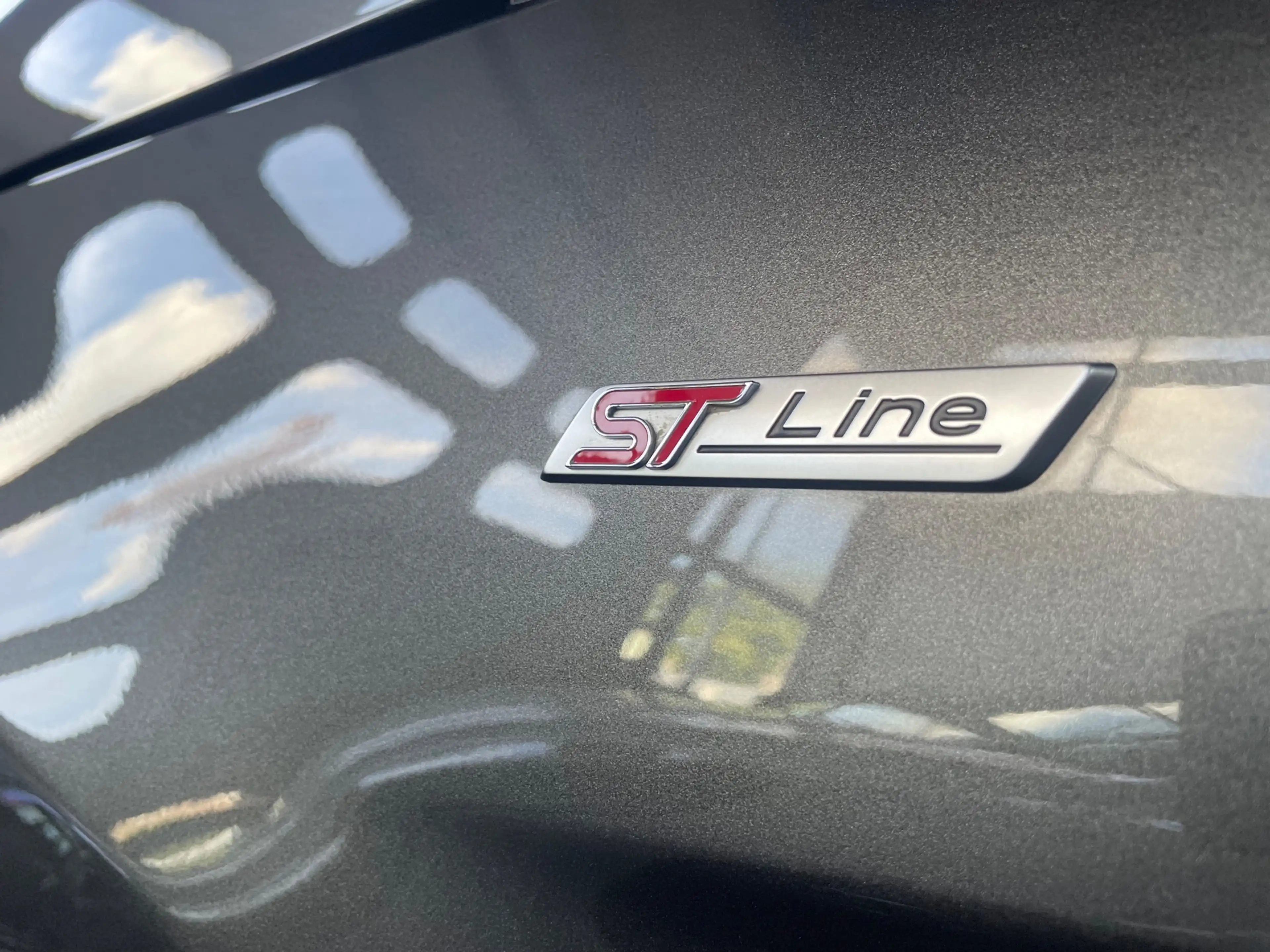 Ford EcoSport 1.0 ST-Line PANO WINTERPACK CARPLAY CLIMA CAMERA — photo 30