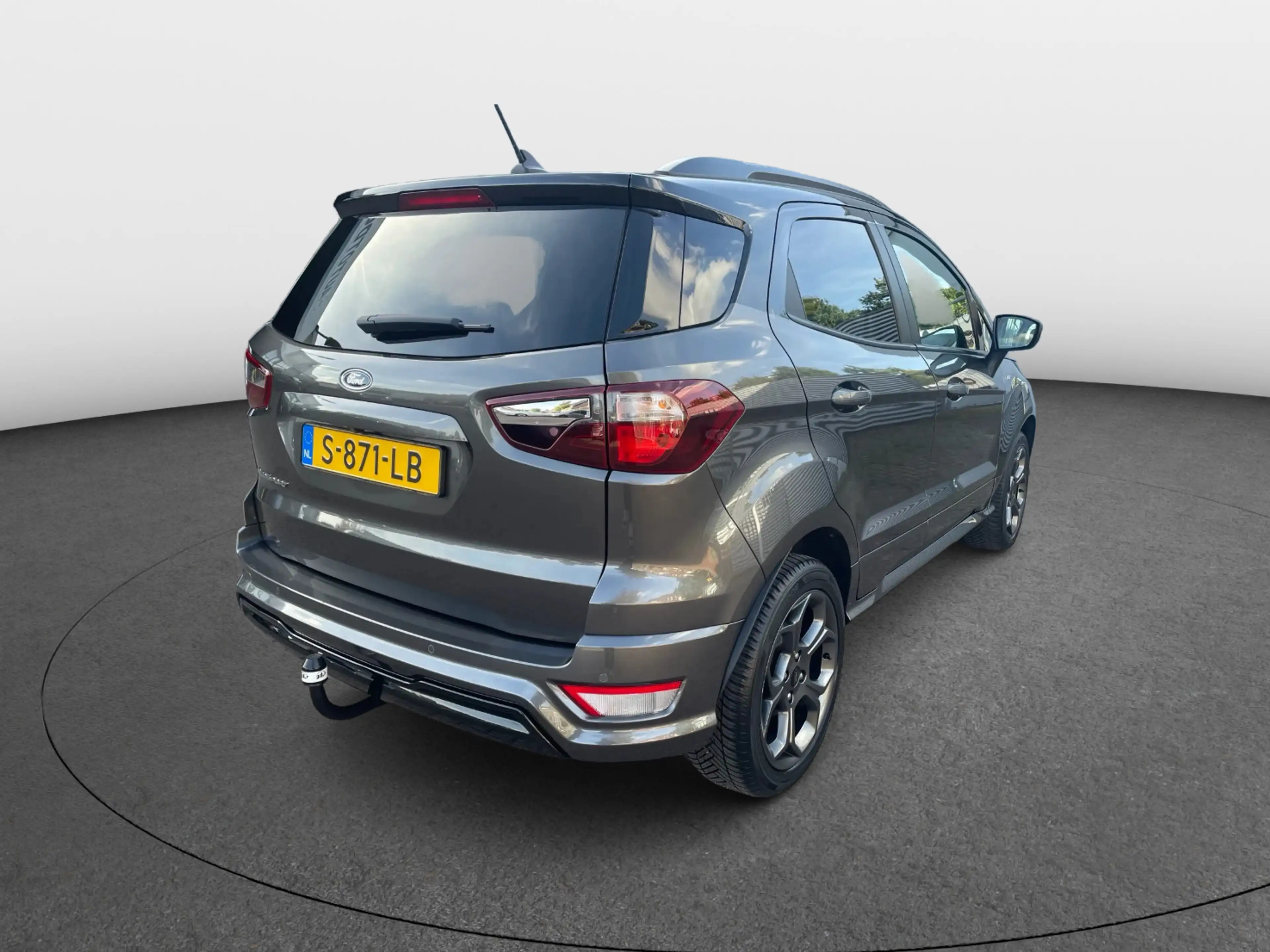 Ford EcoSport 1.0 ST-Line PANO WINTERPACK CARPLAY CLIMA CAMERA — photo 4