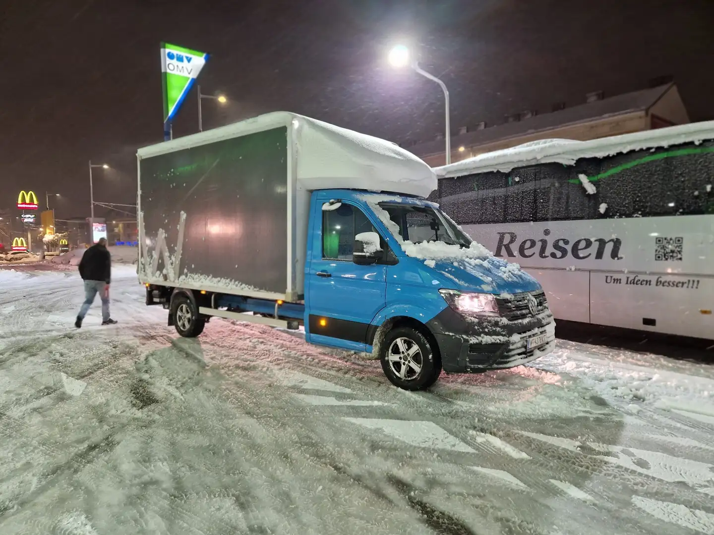 Volkswagen Crafter 35 Kombi 2-3-3 Entry MR 2,0 TDI - 1