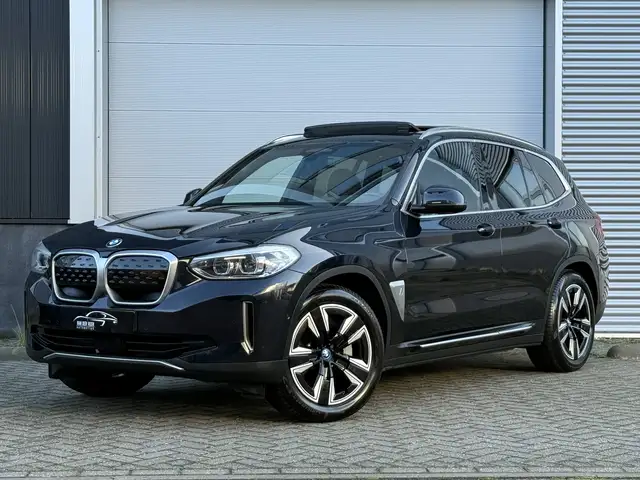 BMW iX3 Executive 80 kWh | SOH 98% | Panoramadak | Memory
