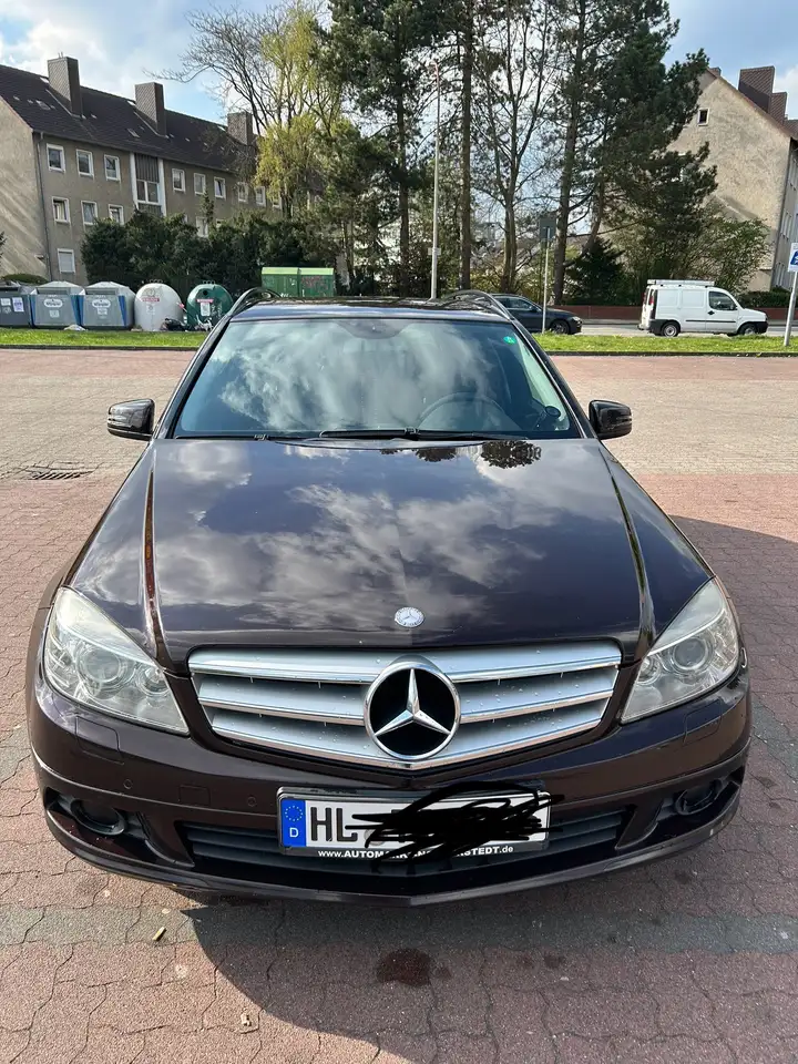 Mercedes-Benz C 220