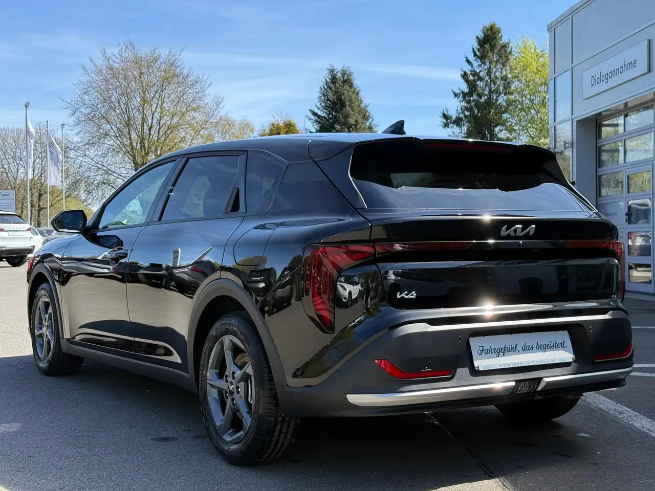 Kia K4 1.0 TGDI Exclusive*RFK*SHZ*TWA*AppCo*LHZ*LED 7