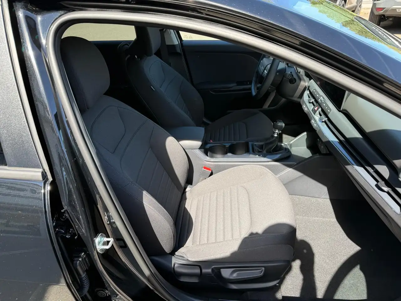 Kia K4 1.0 TGDI Exclusive*RFK*SHZ*TWA*AppCo*LHZ*LED 19
