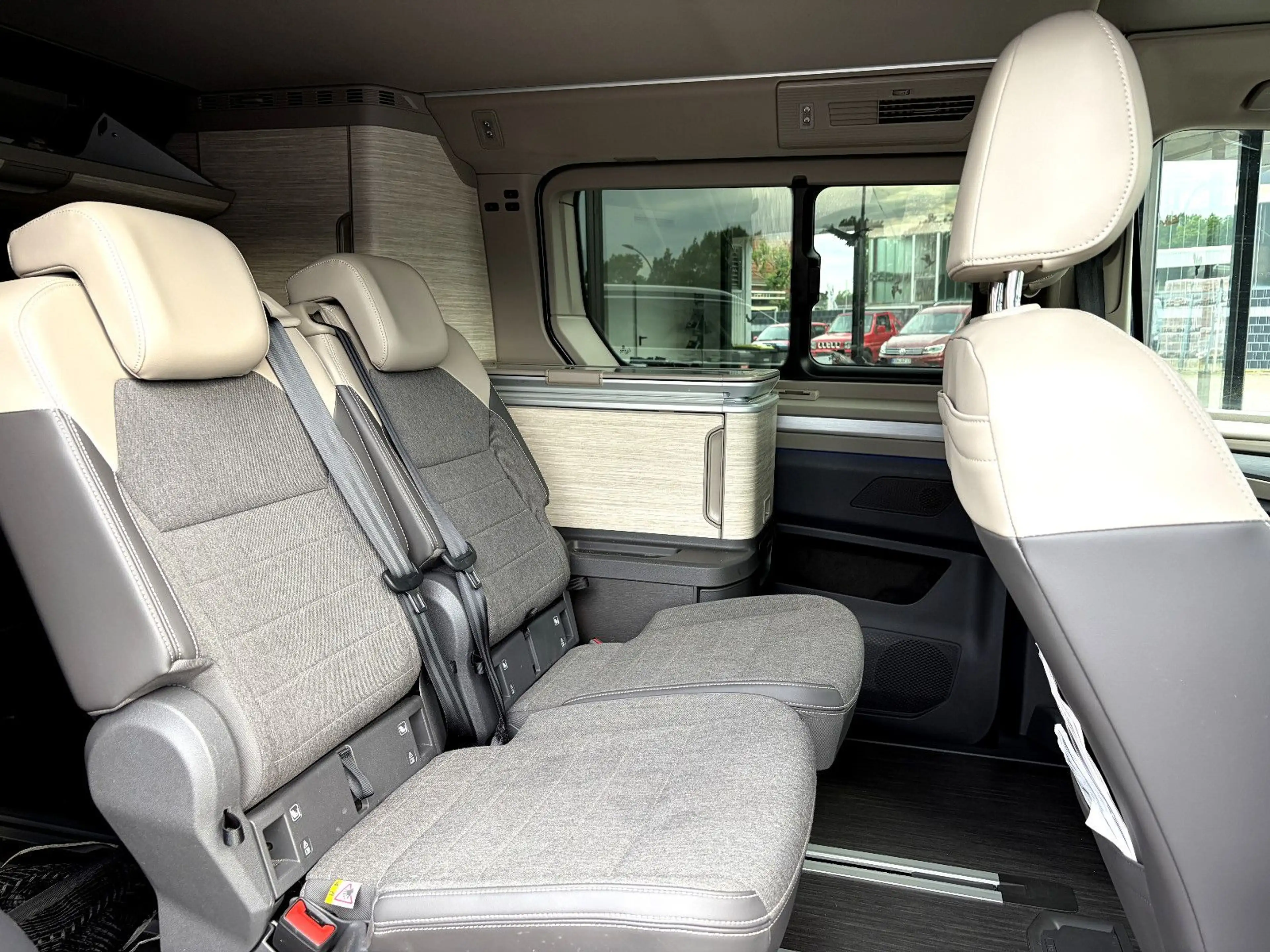 Volkswagen T7 California 2.0 TDI Ocean 5 Jahre Garantie!! — photo 18