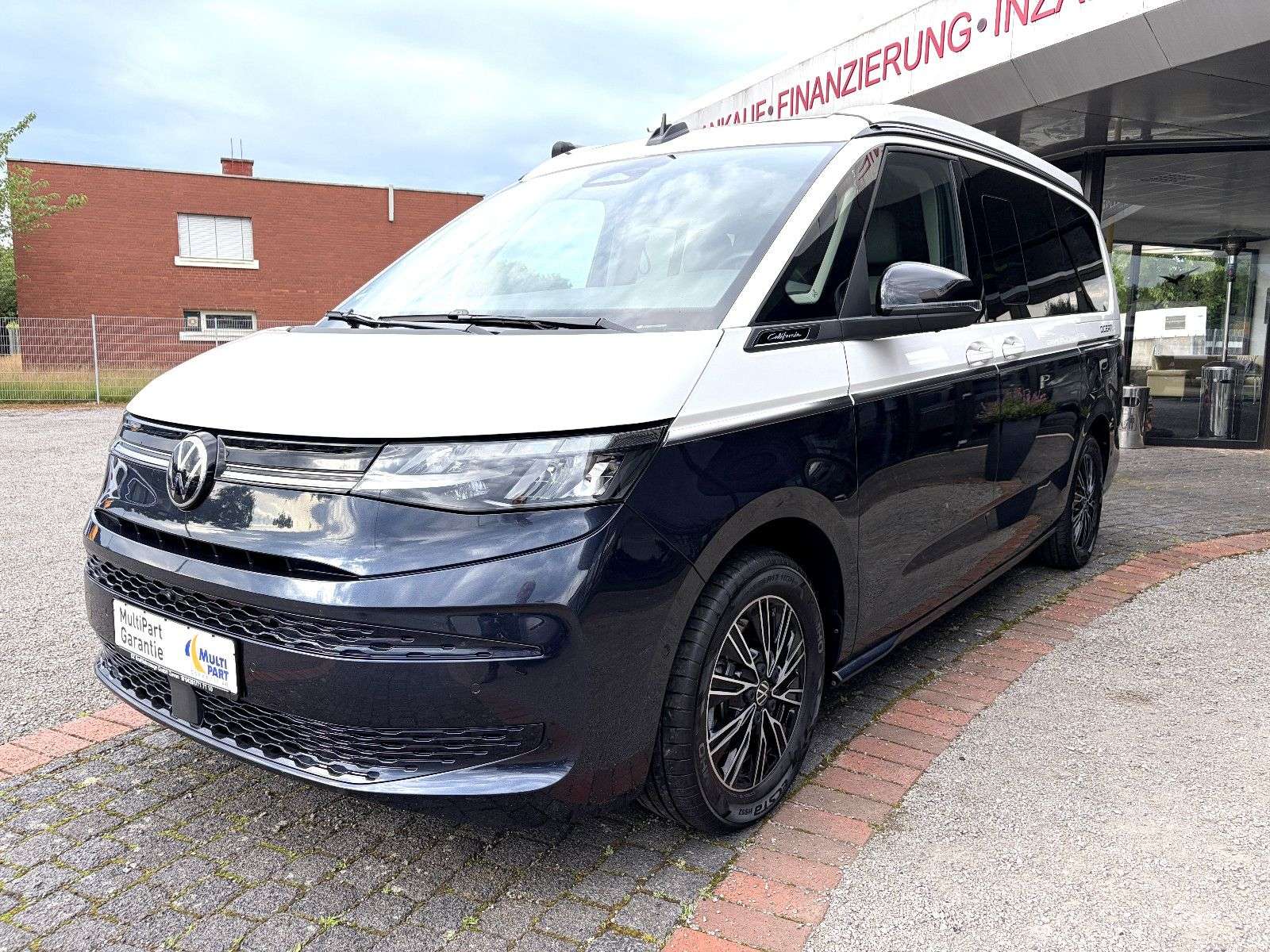 Volkswagen T7 California