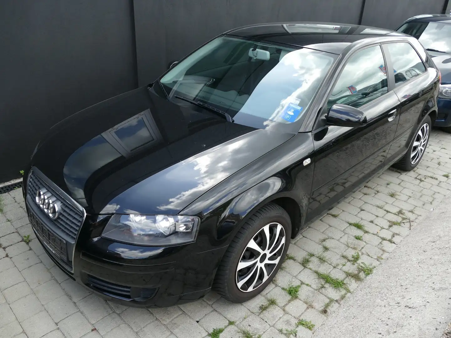 Audi A3 1.6 Klimaautomatik Radio  HU/AU NEU Schwarz - 1
