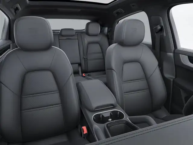 Porsche Cayenne view 5