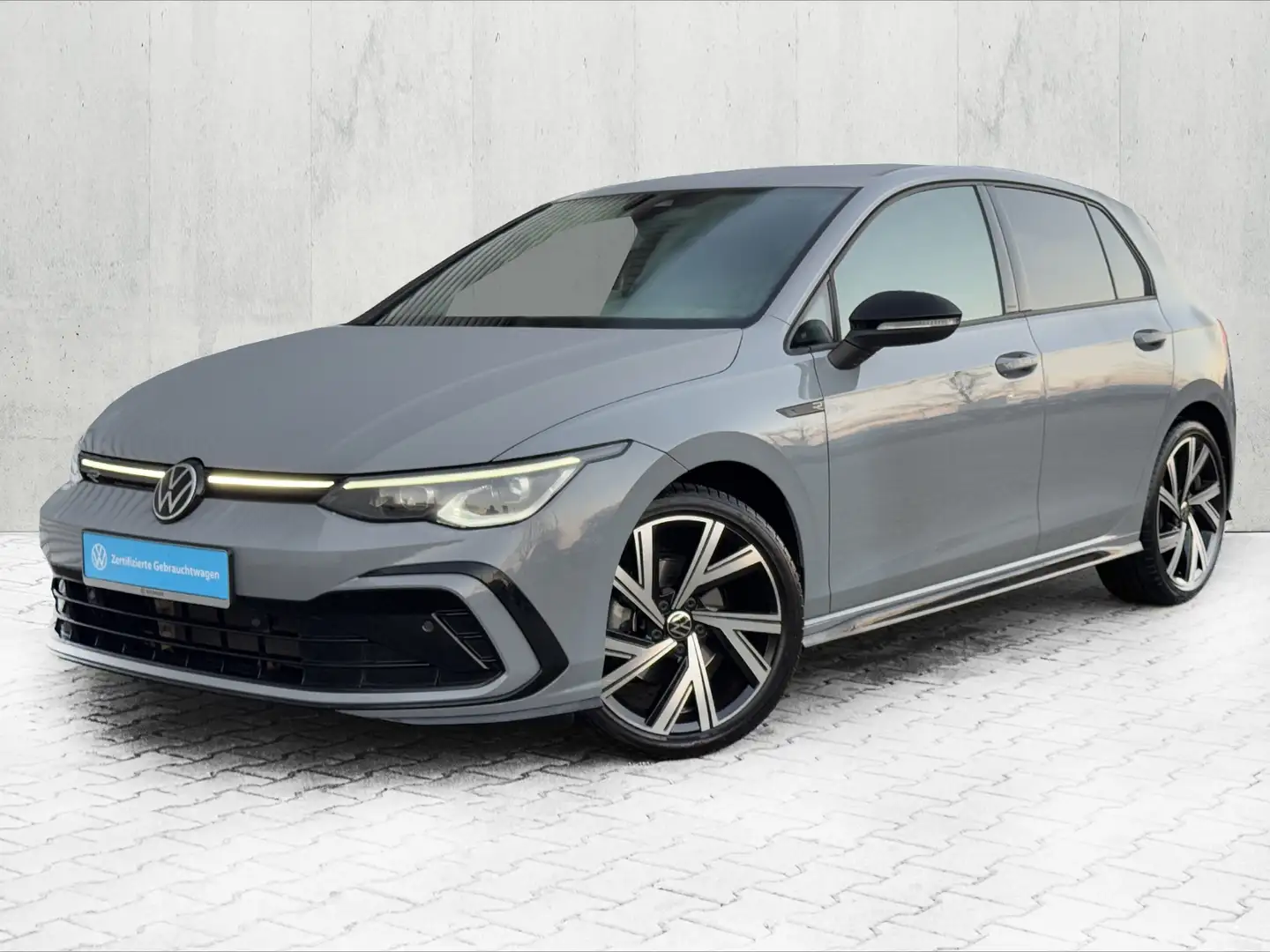 Volkswagen Golf VIII 1.5 eTSI DSG R-LINE *BLACK*H&K*LED+* Grau - 2
