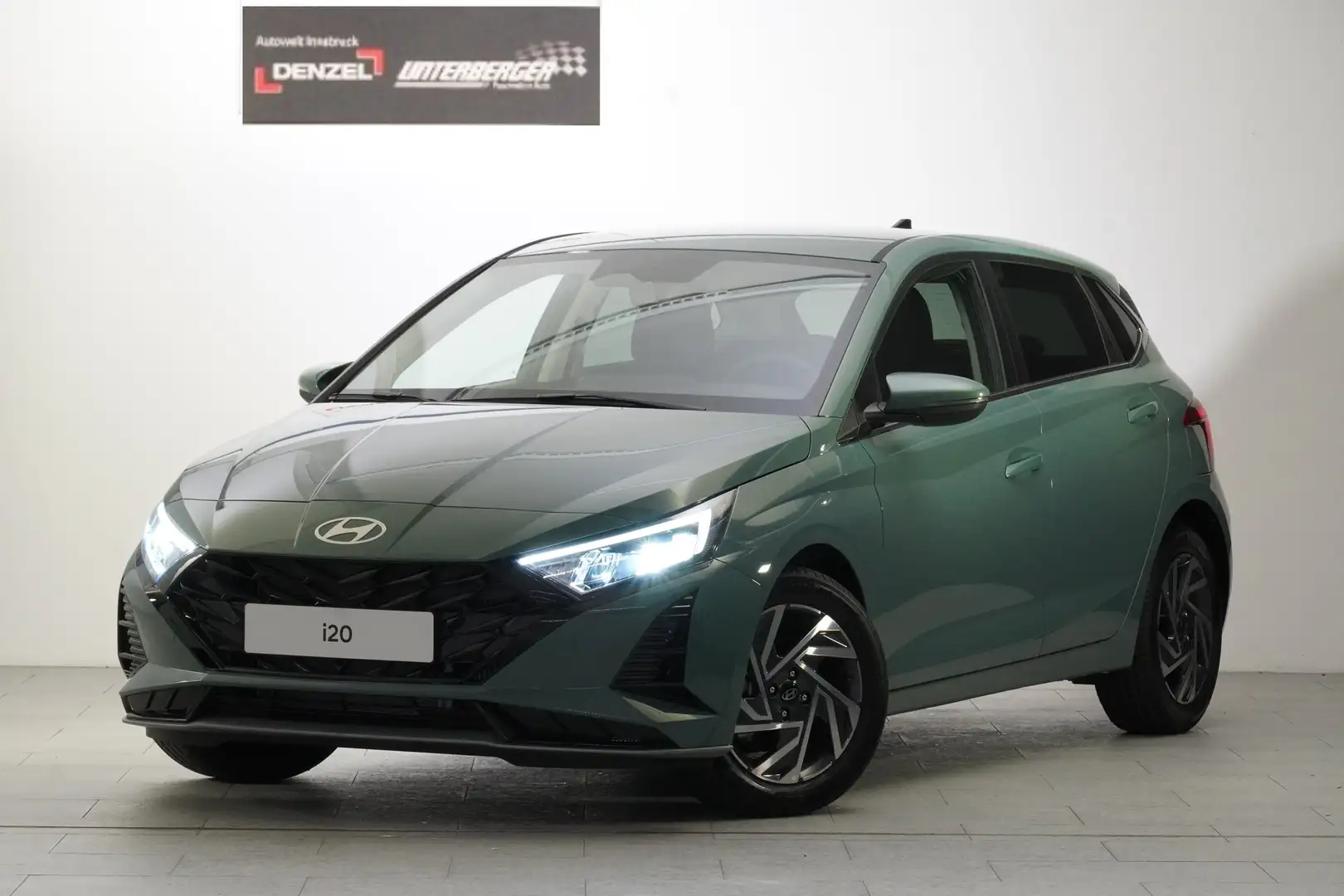 Hyundai i20 GO Plus 1.0 T-GDI abz. Superbonus Grün - 1