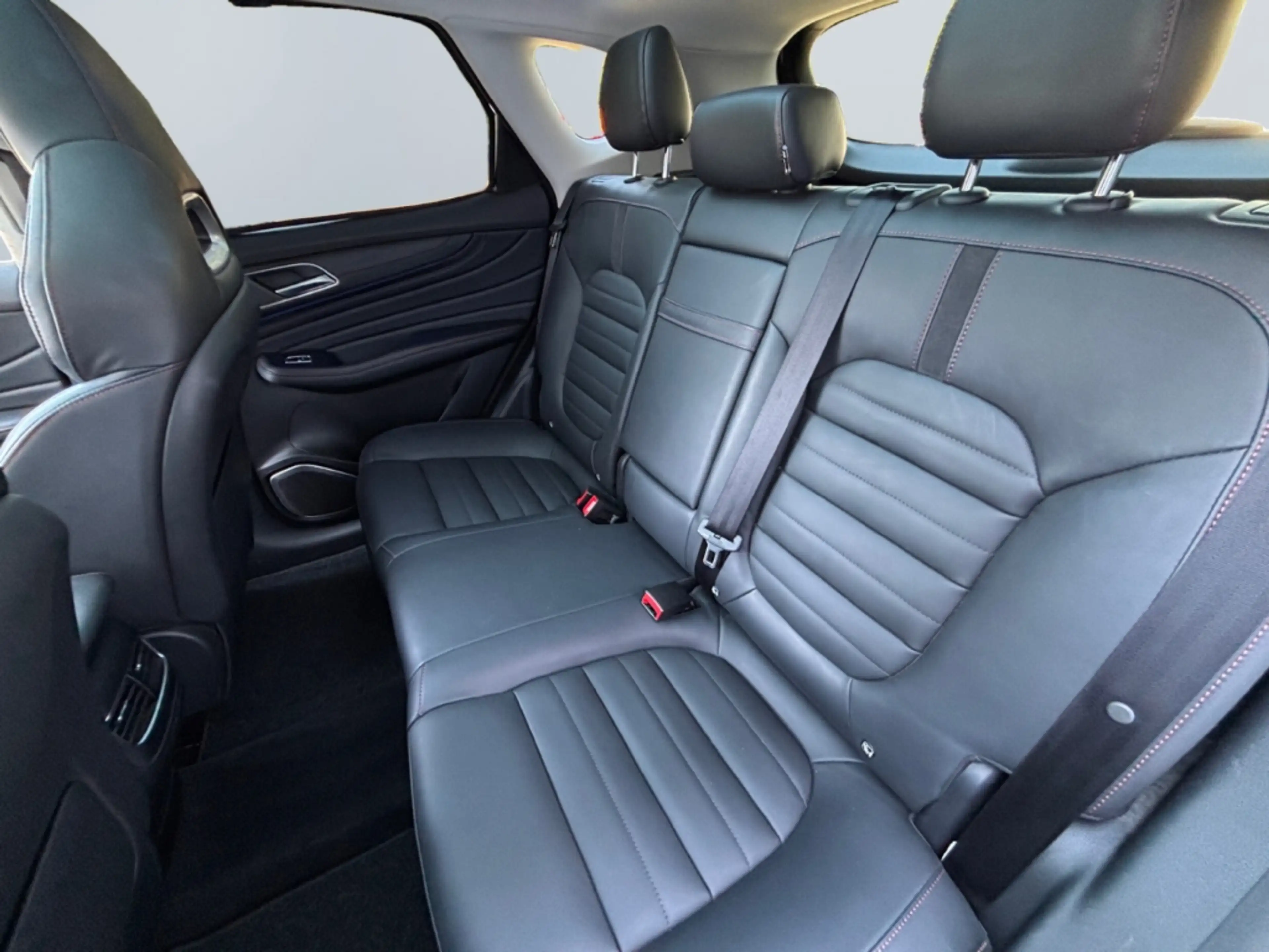 MG EHS Luxury *LED*Pano*360°*Leder*SHZ*CarPlay* — photo 15