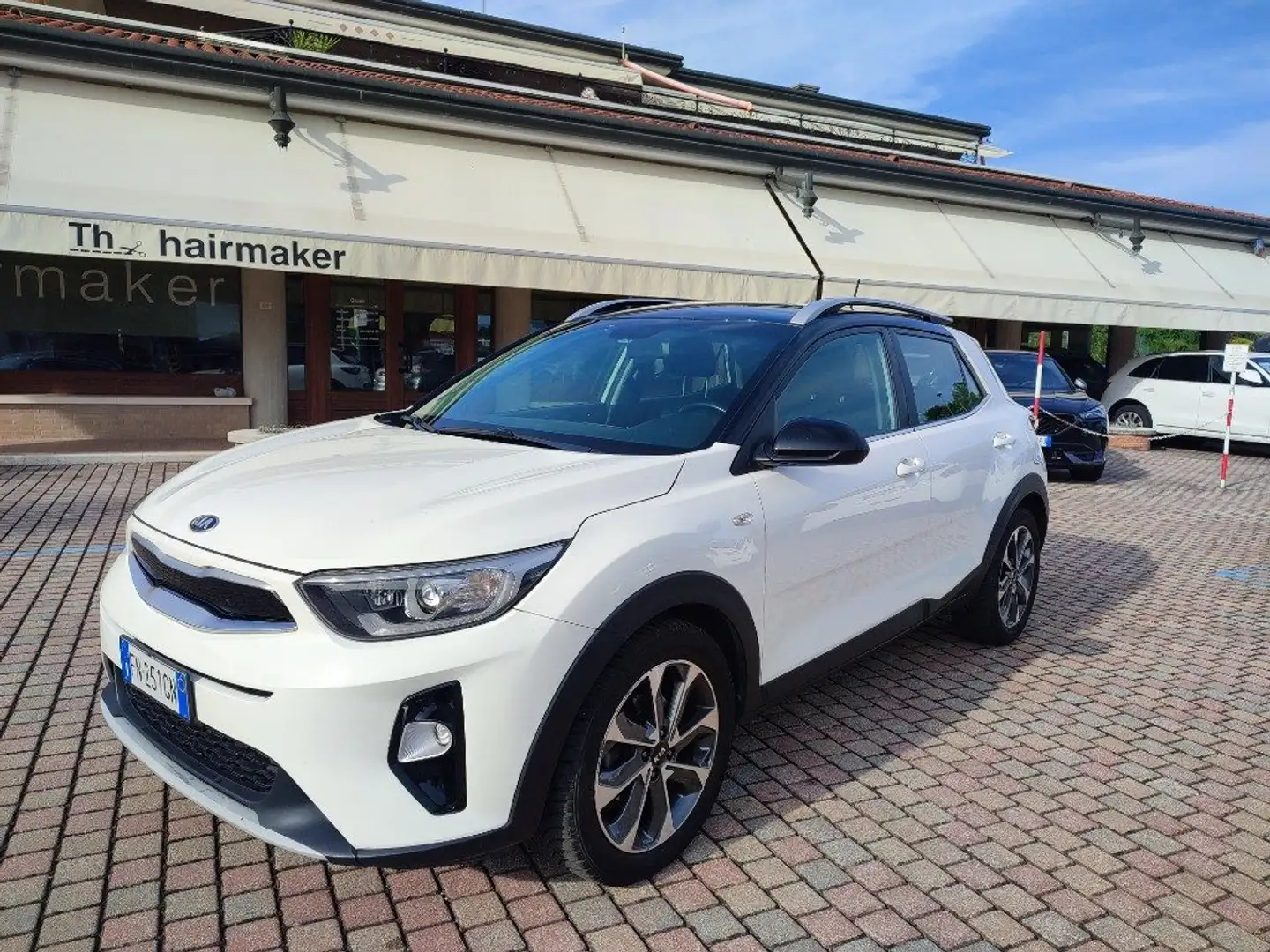 Kia Stonic 1.6 CRDi 110 CV Style Wit - 2