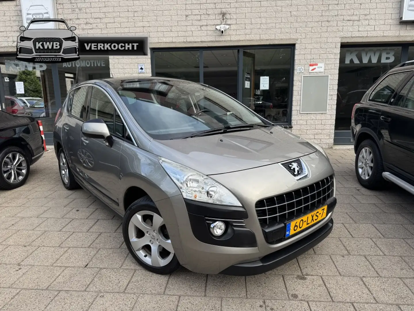 Peugeot 3008 1.6 THP Première Nieuwe motor Pano Grijs - 1