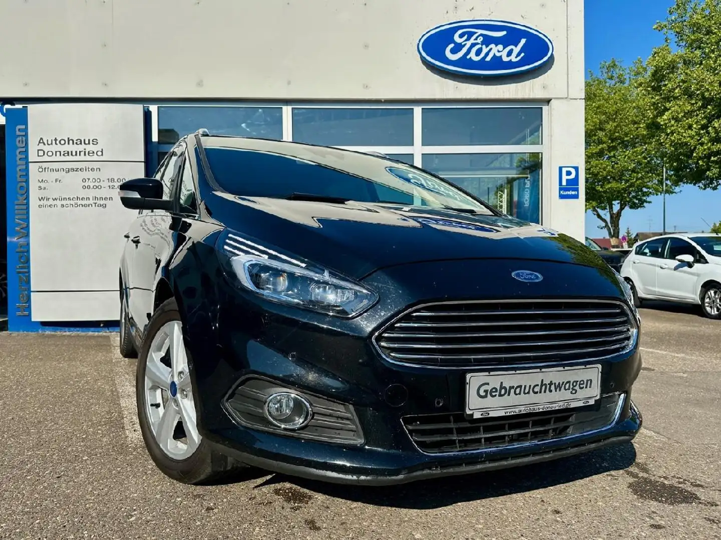 Ford S-Max Titanium Aut. AWD Black - 1