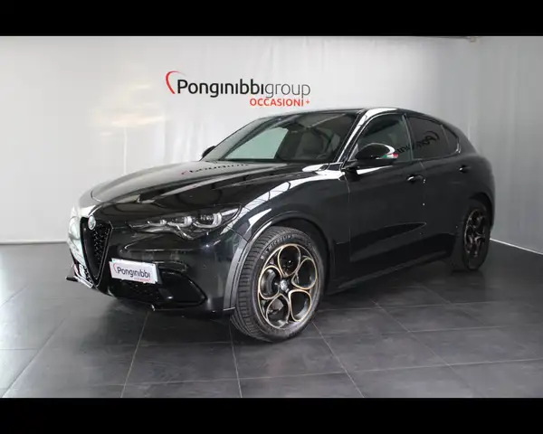 Alfa Romeo Stelvio AAQ5
