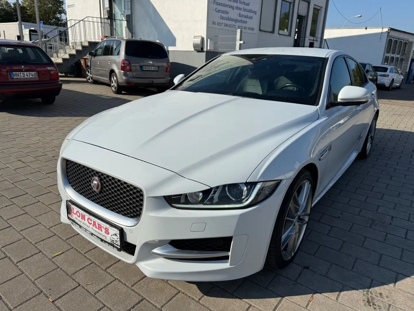 Jaguar XE R-Sport/Navi/Xenon/Kamera/Leder/TOP Weiß - 1