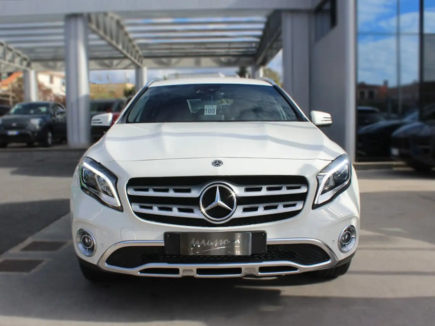 Mercedes-Benz GLA 200 d Sport auto Bianco - 2